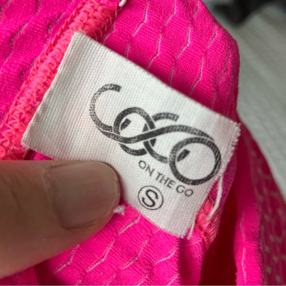 Coco On The Go Leggings and Capri Set - Picture 2 of 8